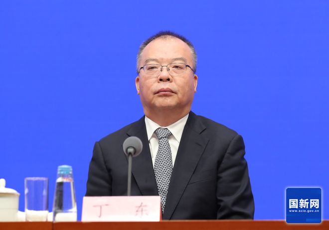 国家体育总局答大众乐动在线官网：解决“有人教”“上哪学”让群众“会健身”“健好身”(图1)